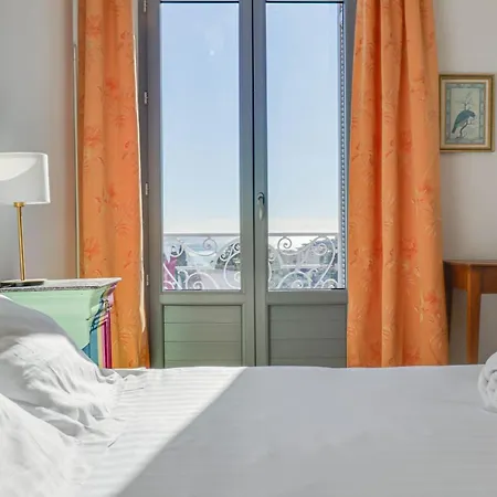Le Riviera Palace, 4p, Vue Mer Et Charme Unique * マントン